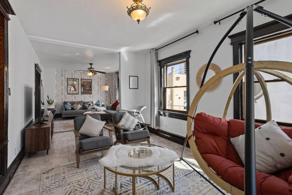Luxury 8 Bedroom 4 Ba - Just 1 Block From The Beach! Holiday home Atlantic City