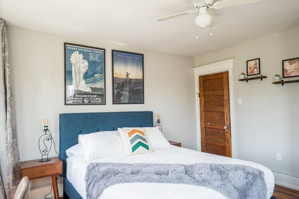 Holiday home Luxury 8 Bedroom 4 Ba - Just 1 Block From The Beach!